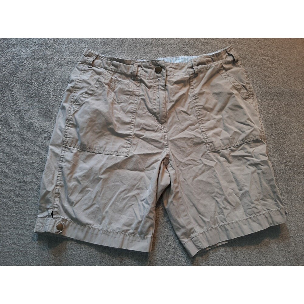 Van Heusen Shorts Womens Size 8 Beige 4 pocket
